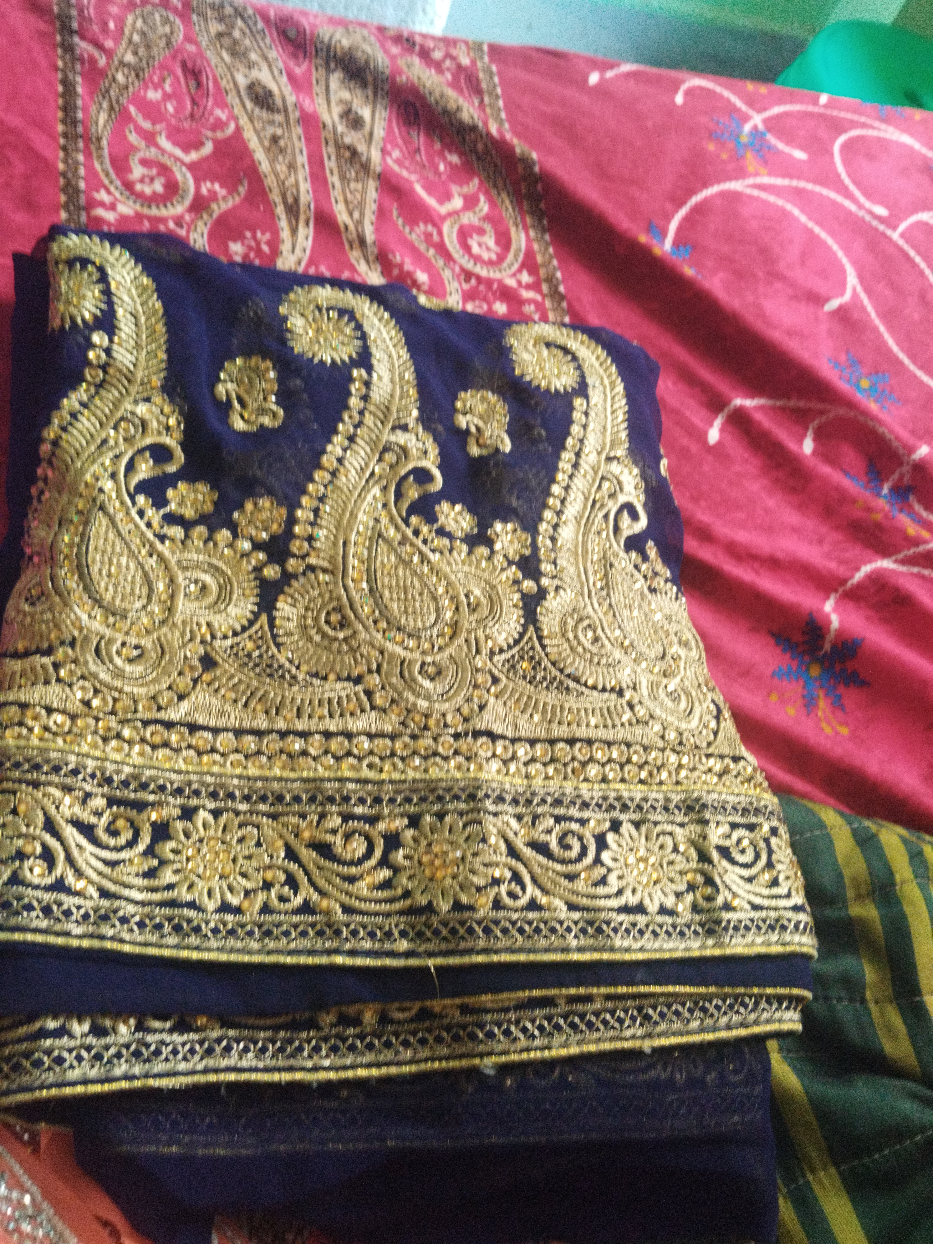 Saree Saree