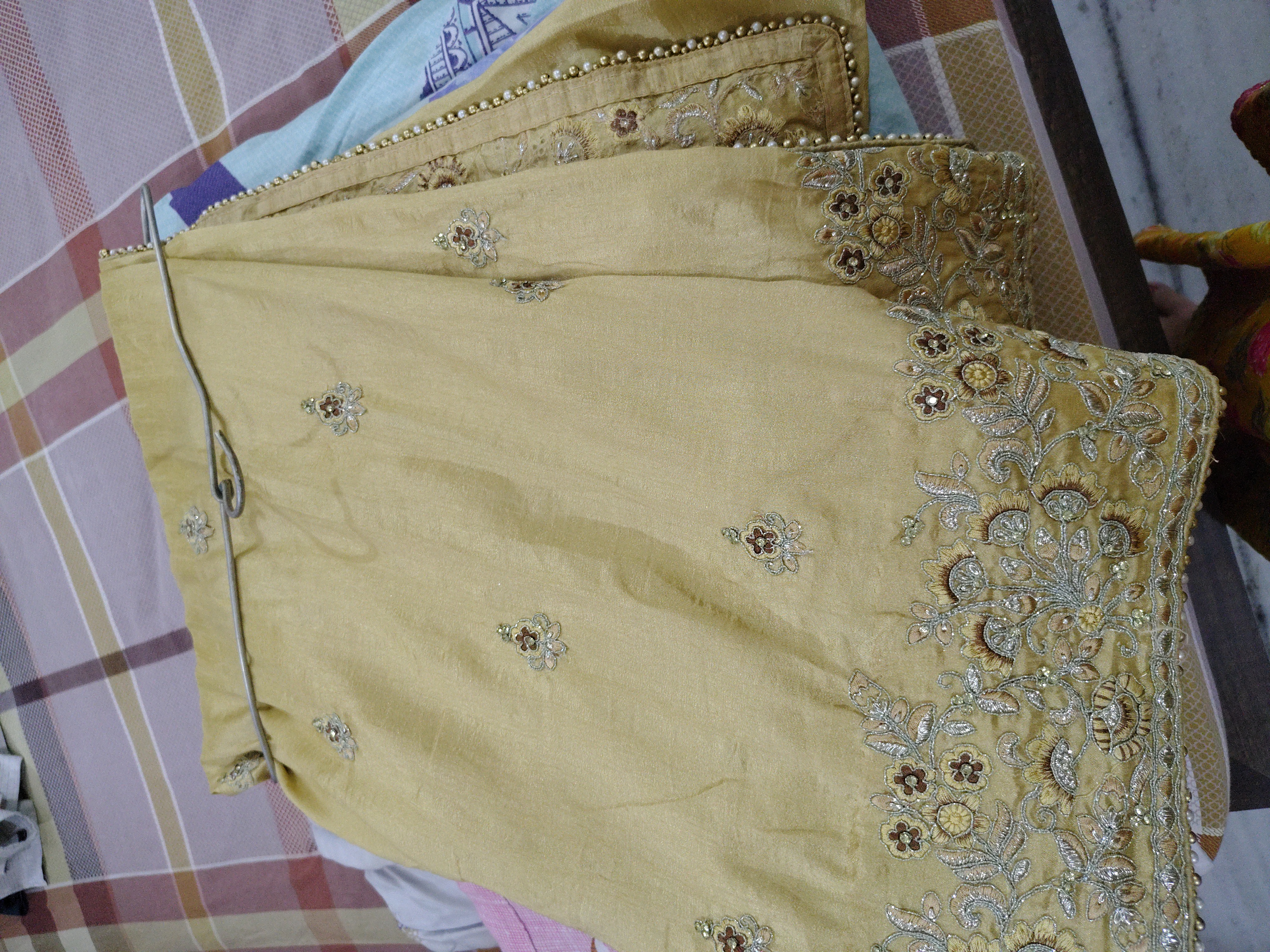Sell old saree