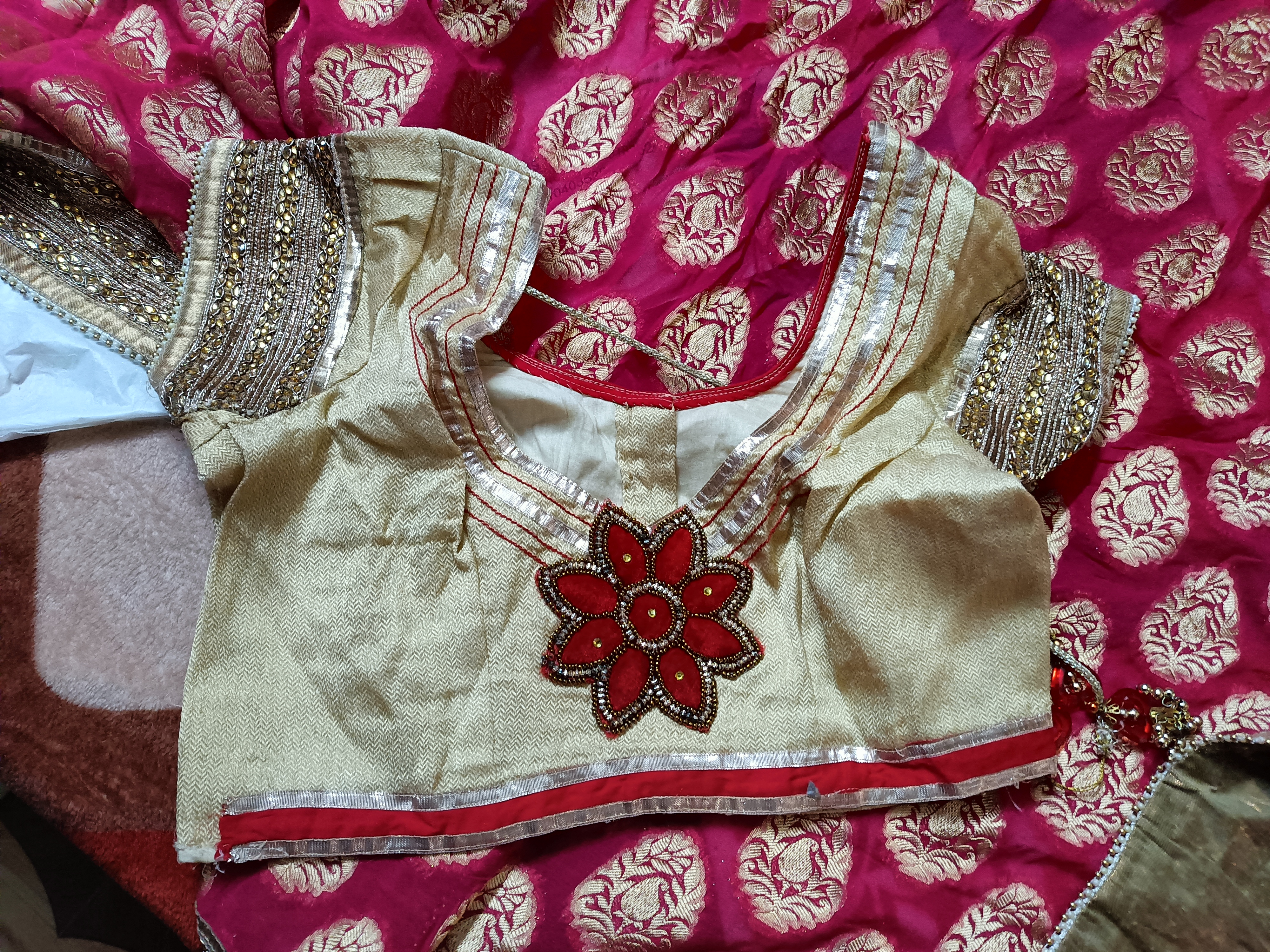 Red color Lehnaga saree