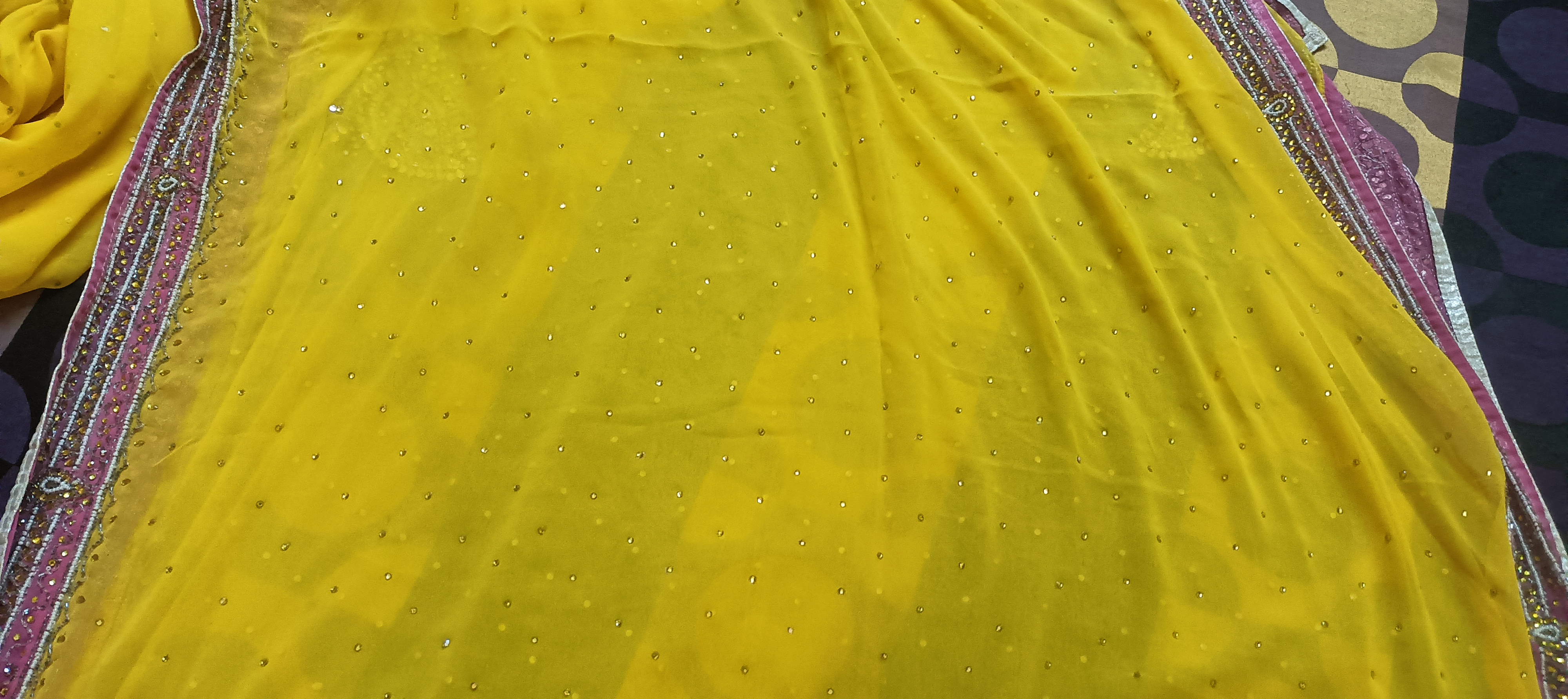 Georgette Nag kundan work Pink yellow saree