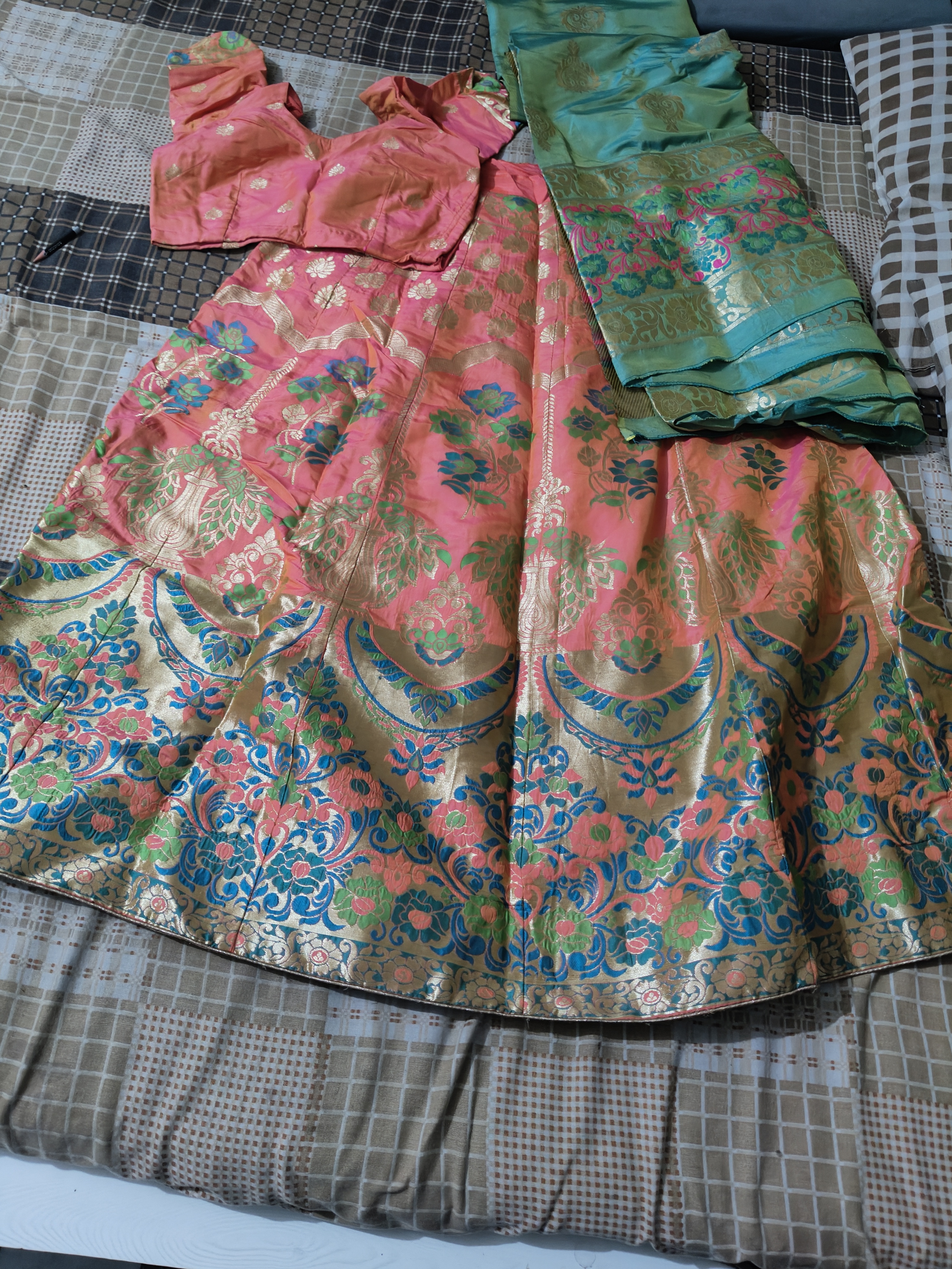 Old lengha 