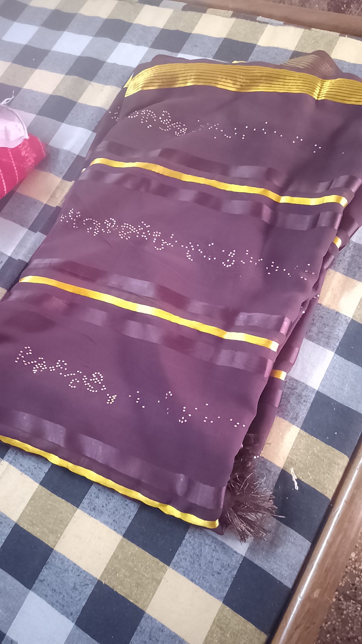 Saari Saari