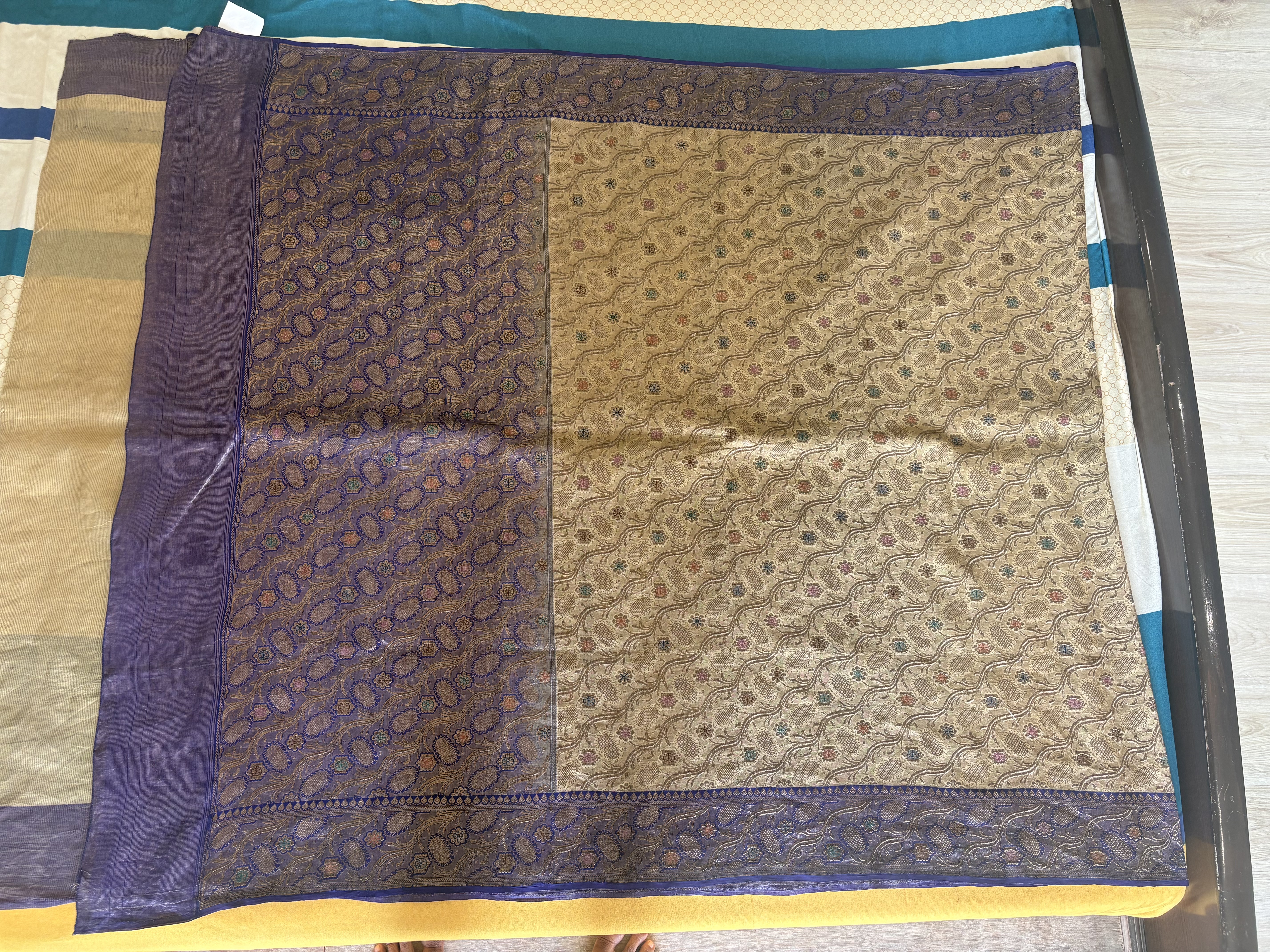 Pure Banarasi Silk Zari Saree Heirloom Pure Banarasi Silk Zari Saree Heirloom