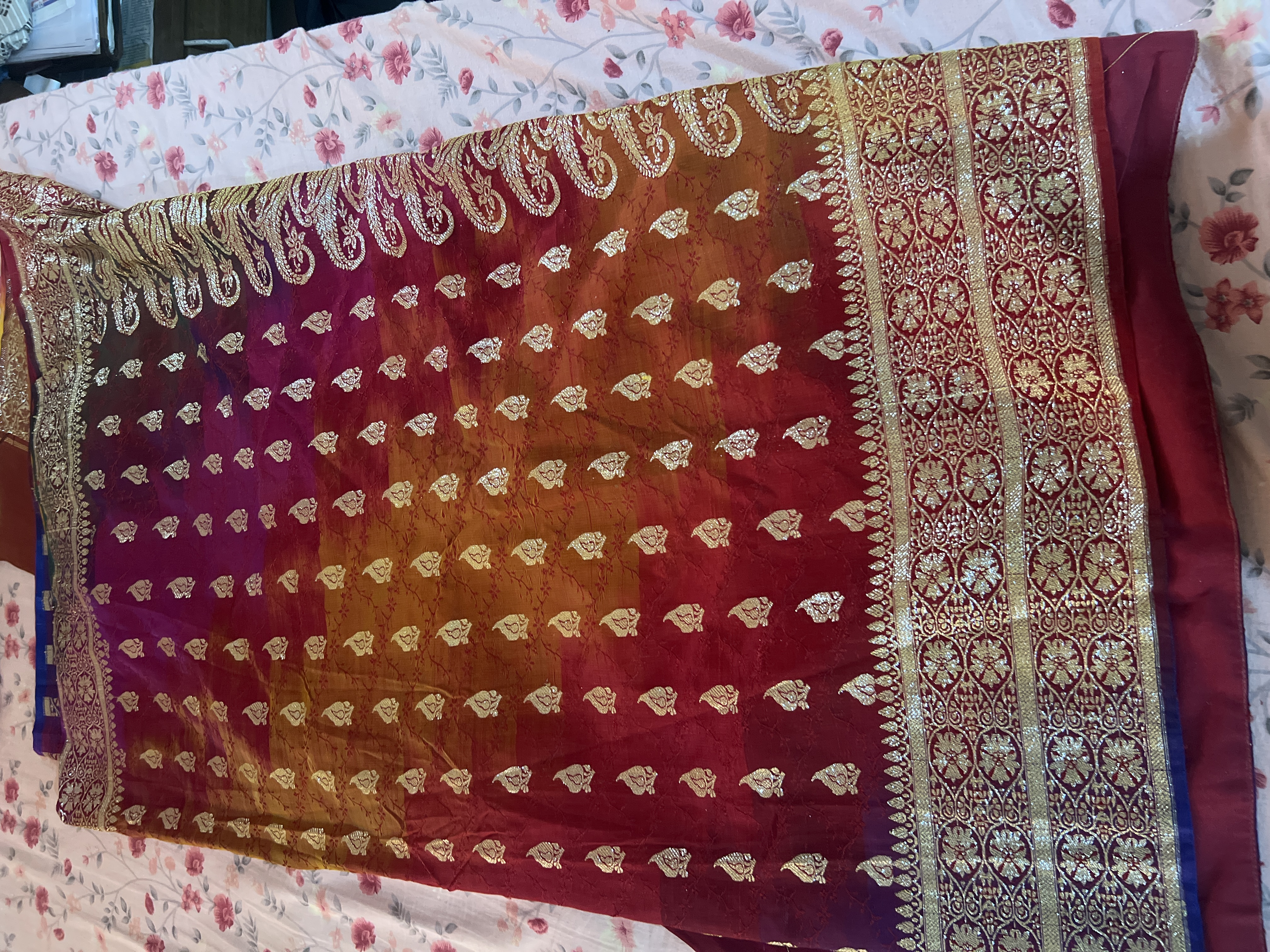 Silk saree sell 1989 design Silk saree sell 1989 design