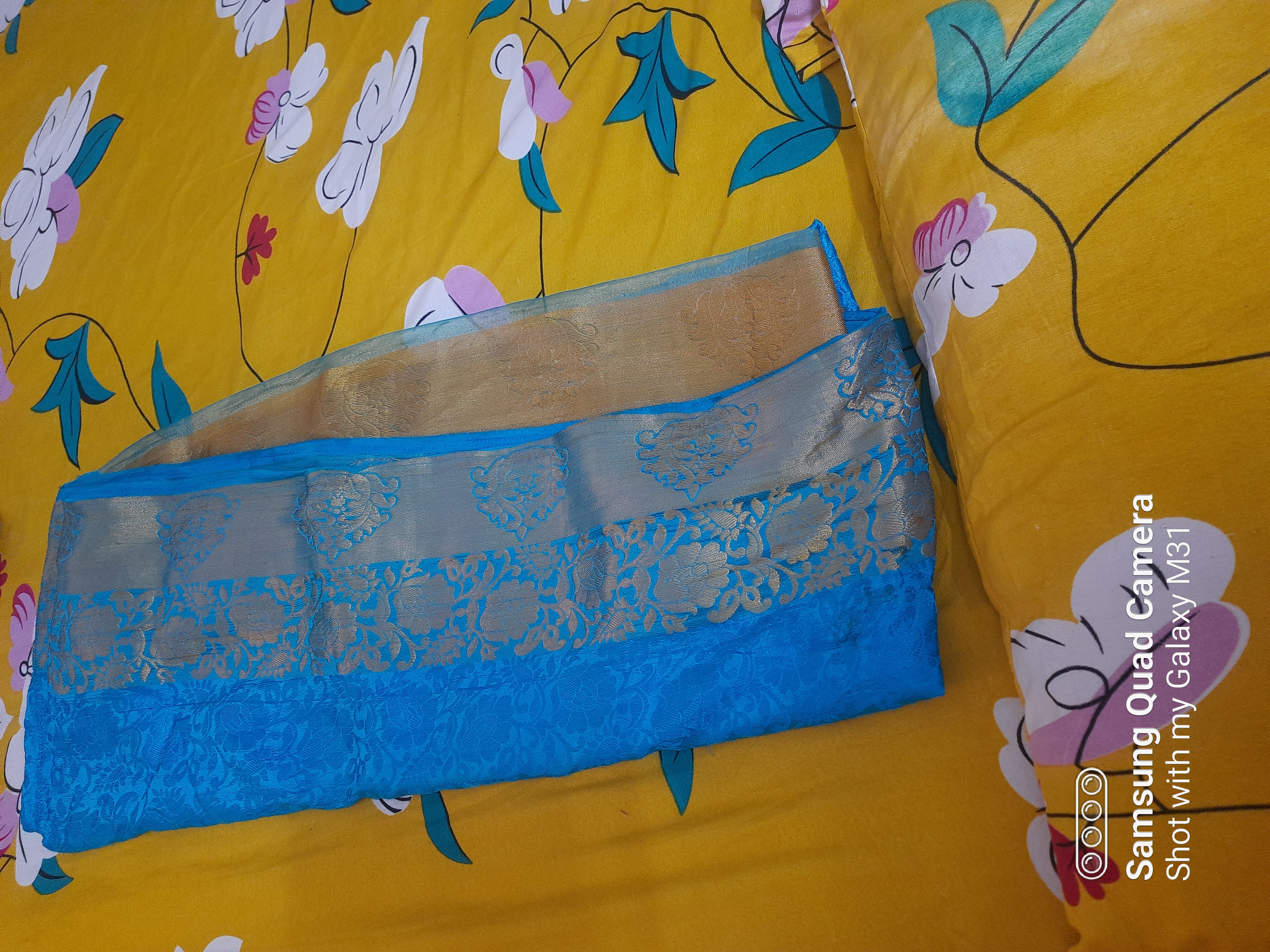used sarees for sale-good condition 